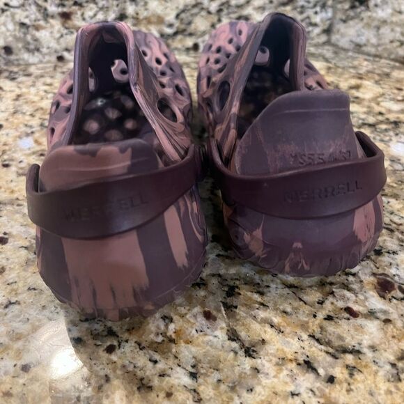 Merrell hydro mix slip ons size 7 - Picture 7 of 11